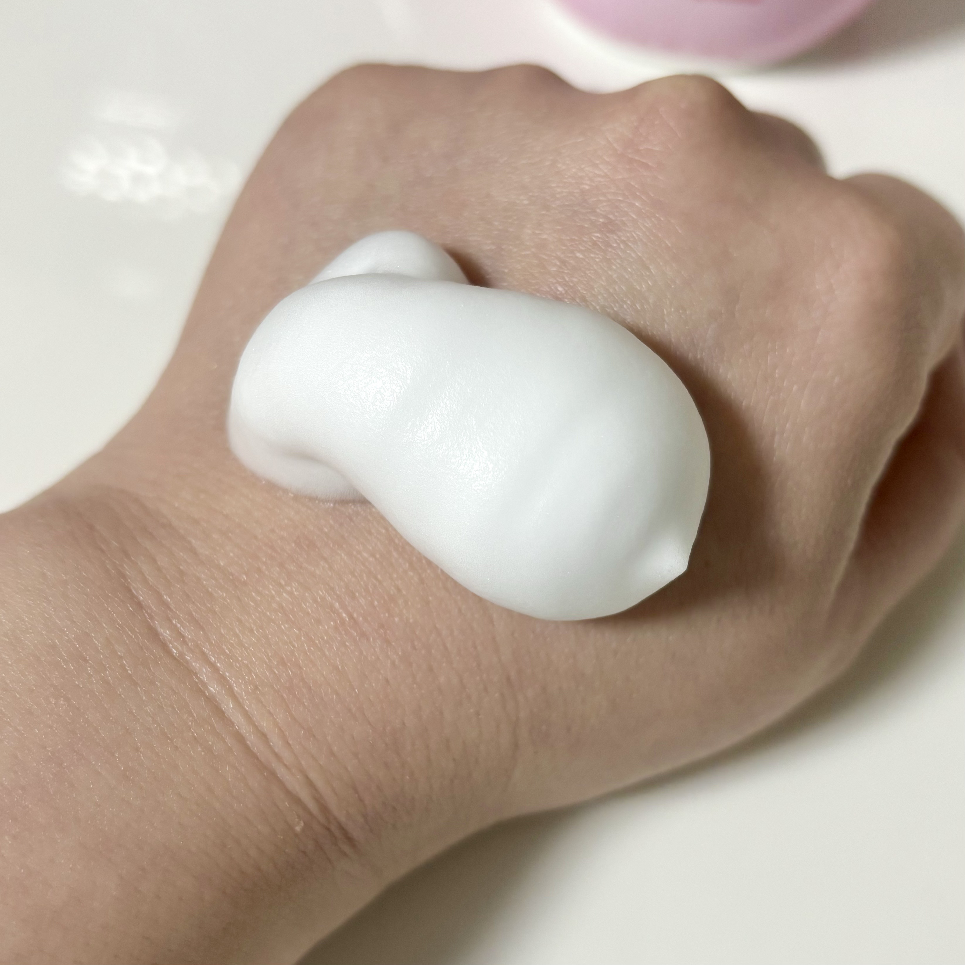 クリアリニュー クリーミー泡洗顔料/ダヴ/泡洗顔を使ったクチコミ（3枚目）