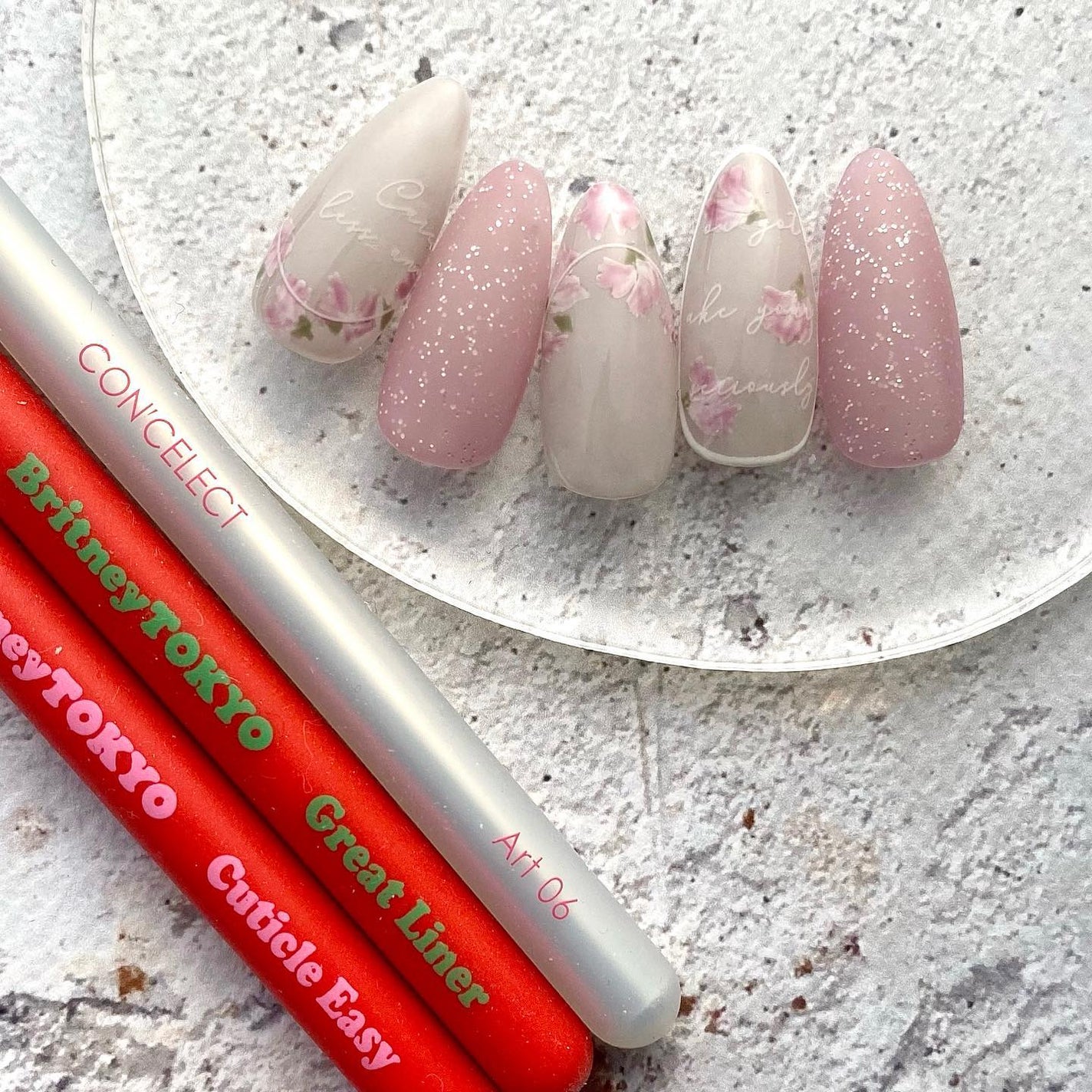 naomi on LIPS 「今月のテーマはスイートピーでした😌コンセレクトさんの筆を使っ..」(1枚目)