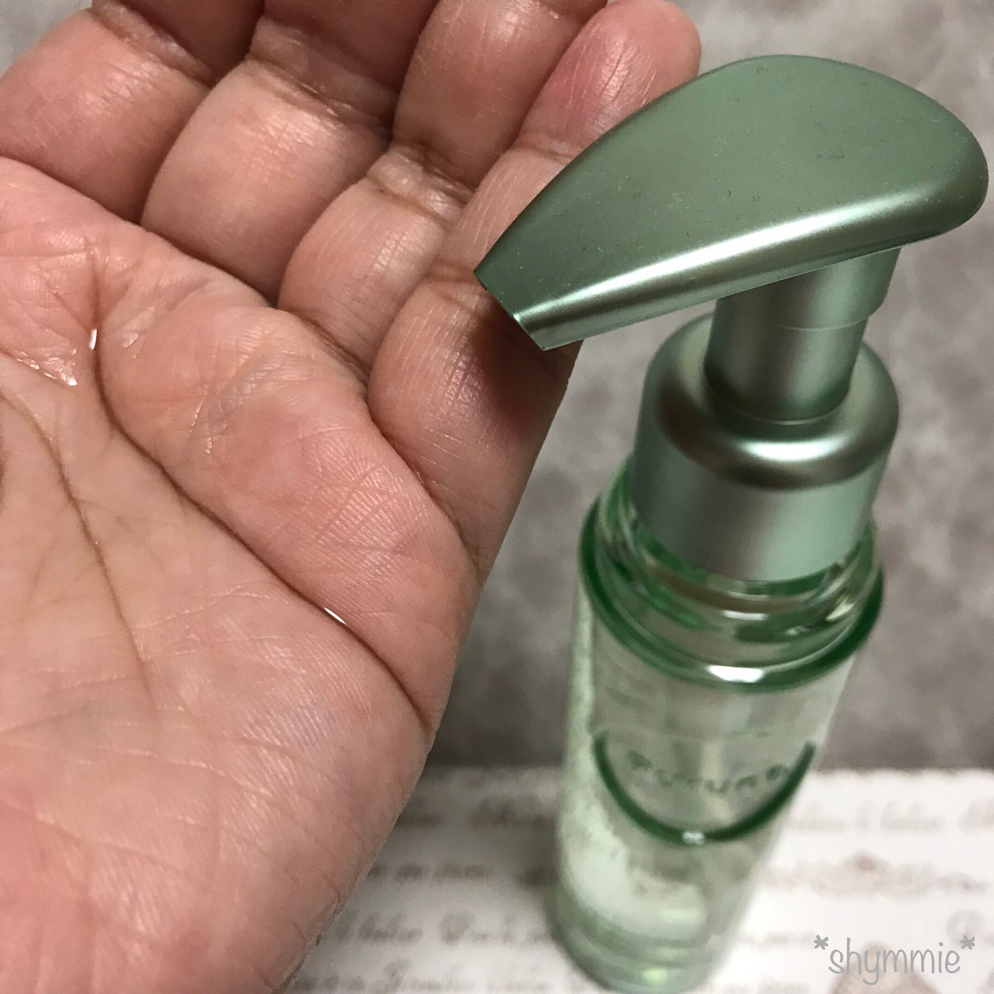 プルント コントロール美容液ヘアオイル/Purunt./ヘアオイルを使ったクチコミ(2枚目)