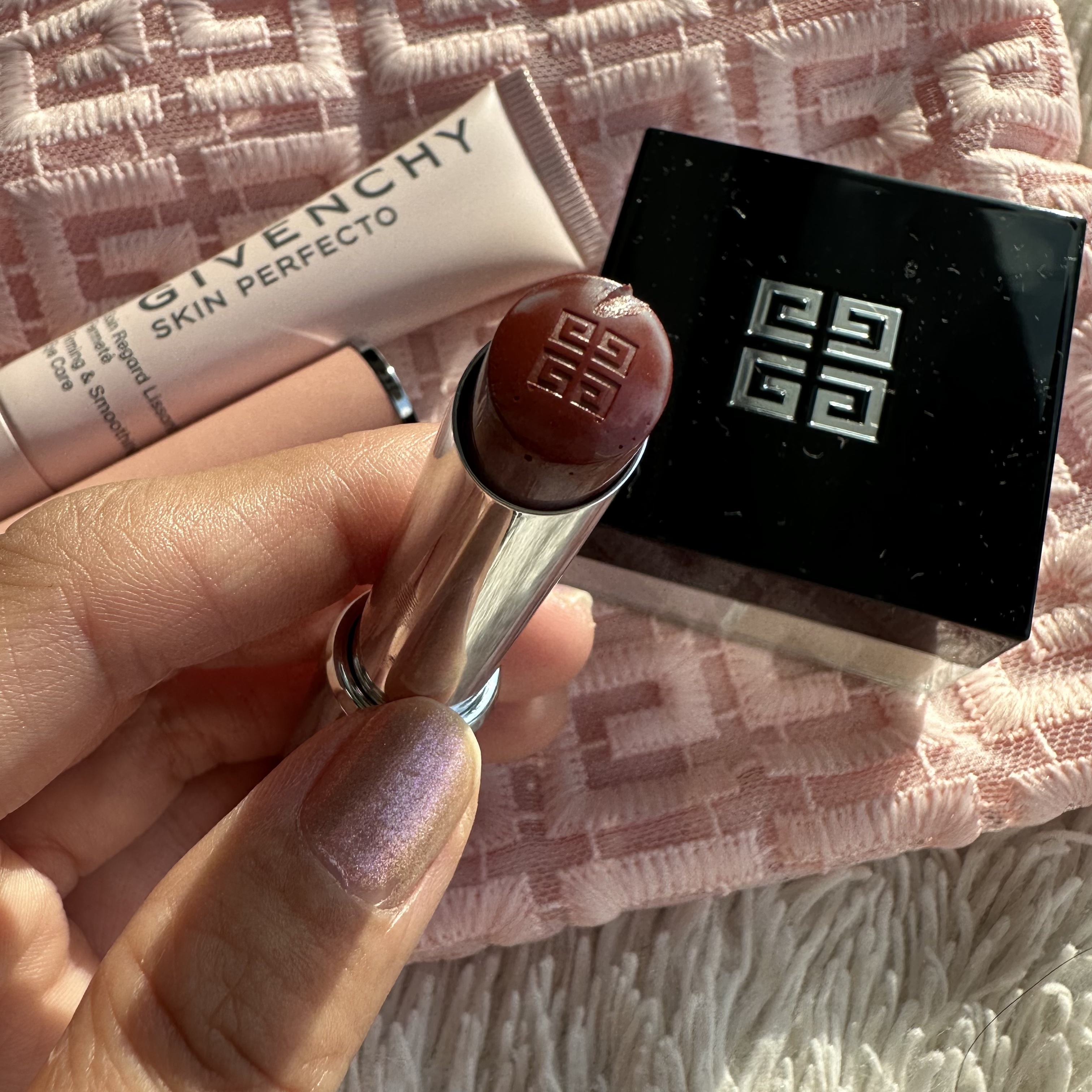 ローズ・パーフェクト No.501 スパイシー・ブラウン/GIVENCHY/リップバームを使ったクチコミ（2枚目）