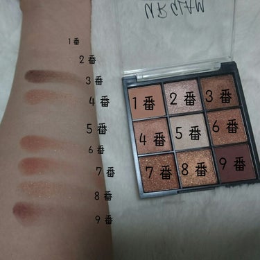 UR GLAM　BLOOMING EYE COLOR PALETTE/U R GLAM/パウダーアイシャドウを使ったクチコミ（3枚目）