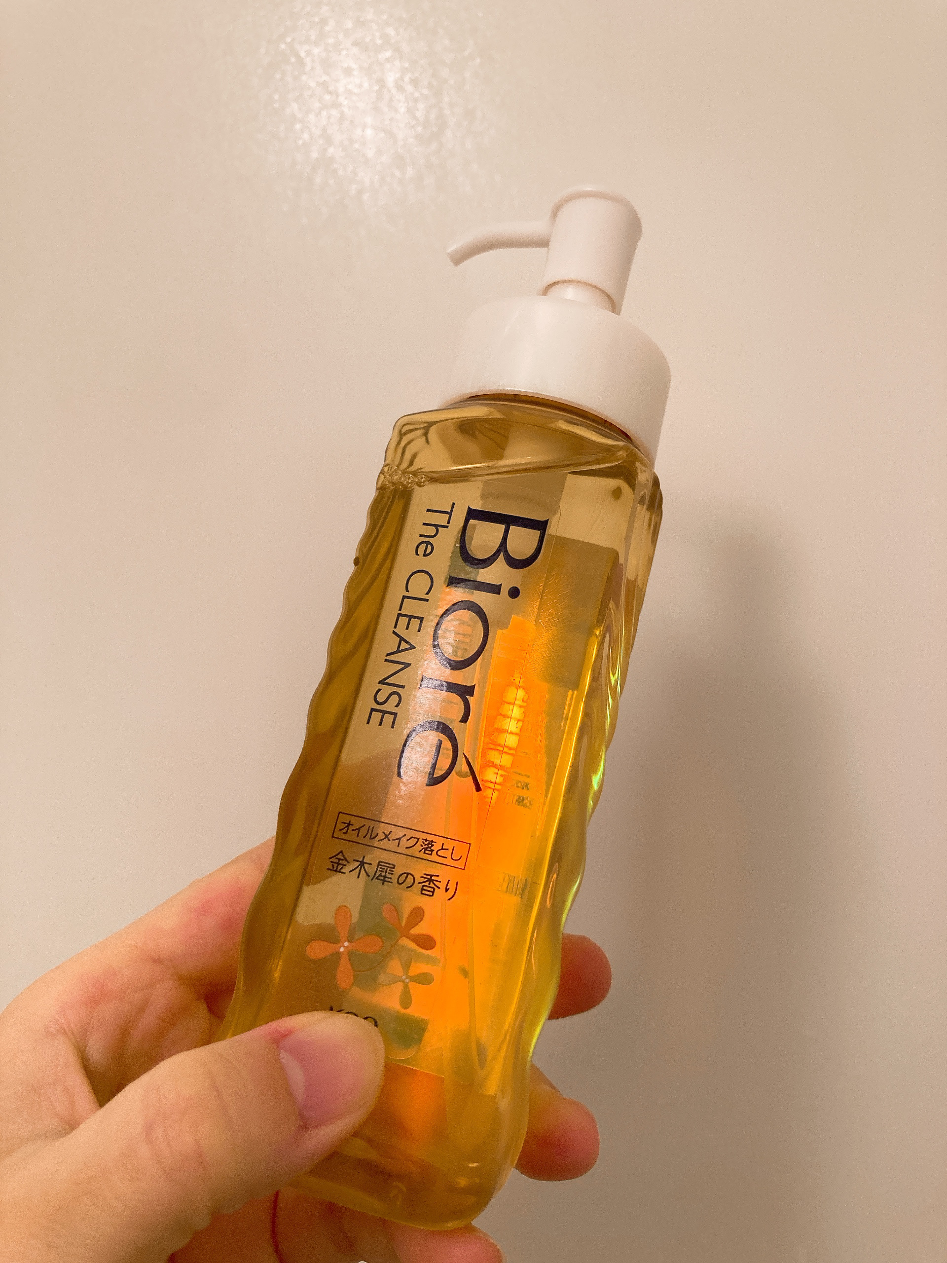 ビオレ ザ クレンズ オイルメイク落とし  金木犀の香り 本体 190ml/ビオレ/オイルクレンジングを使ったクチコミ（1枚目）