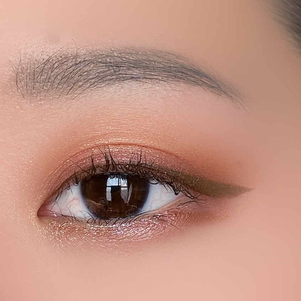プロ ダズリング アイパレット グリッツ シャワー/CLIO/アイシャドウパレットを使ったクチコミ（2枚目）