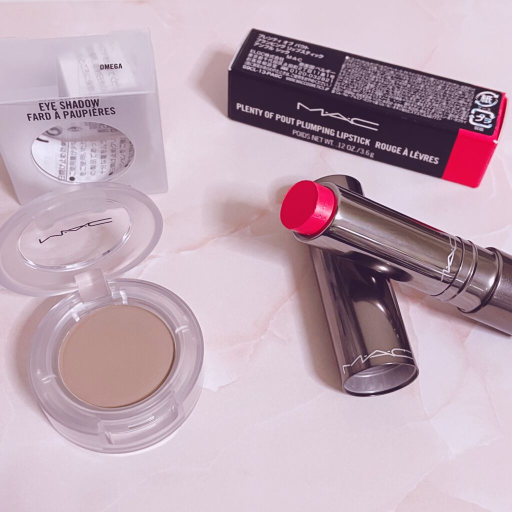 プレンティ オブ パウト プランピング リップスティック アンプルシック/M・A・C/口紅を使ったクチコミ（1枚目）