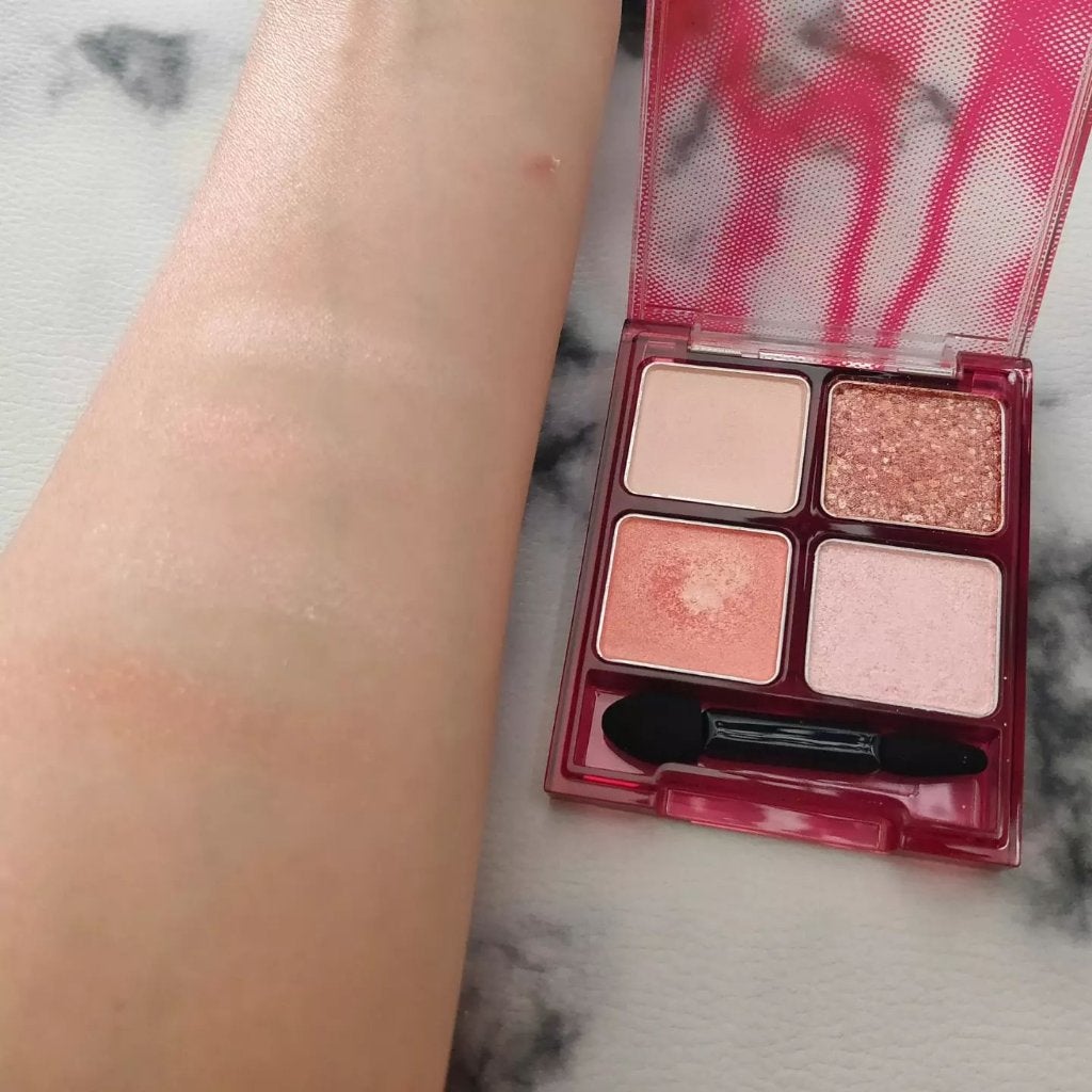 ビーチバカンスグリッターパレット/KATE/アイシャドウパレットを使ったクチコミ(3枚目)