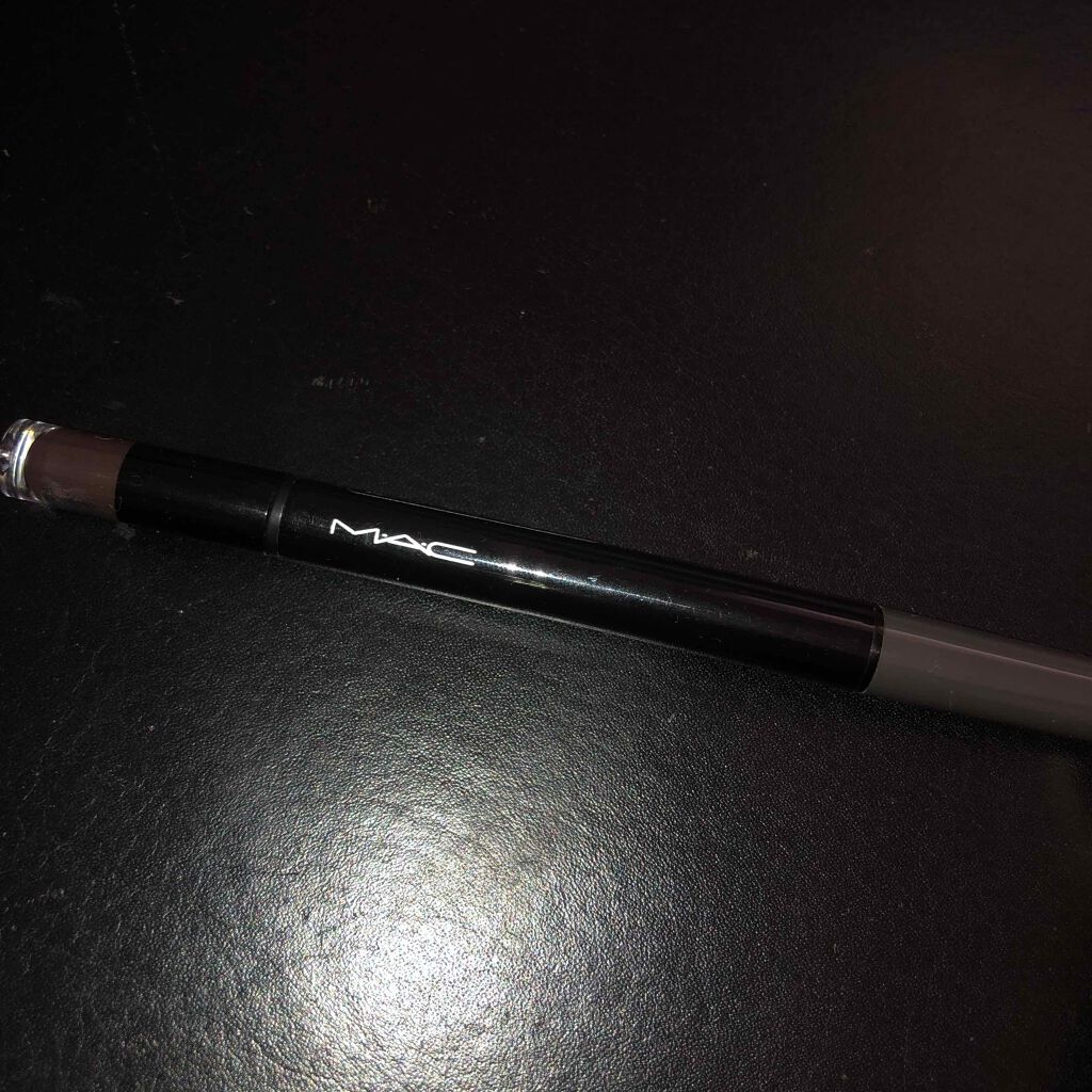 シェイプ + シェード ブロウ ティント/M・A・C/眉ティントを使ったクチコミ（1枚目）