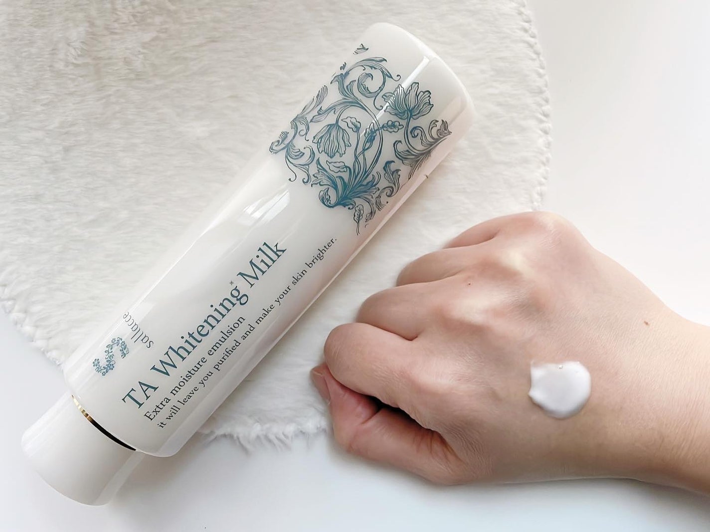 ت.•*¨*•.¸¸♬ⓚⓤⓜⓘⓚⓞ on LIPS 「@foremost_jpさんのトラネキサム酸配合の薬用美白乳液..」(3枚目)