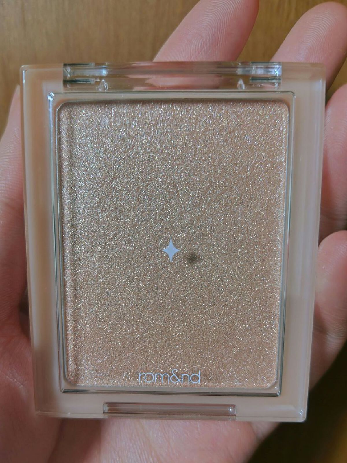 ヴェールライター/rom&nd/パウダーハイライトを使ったクチコミ（1枚目）