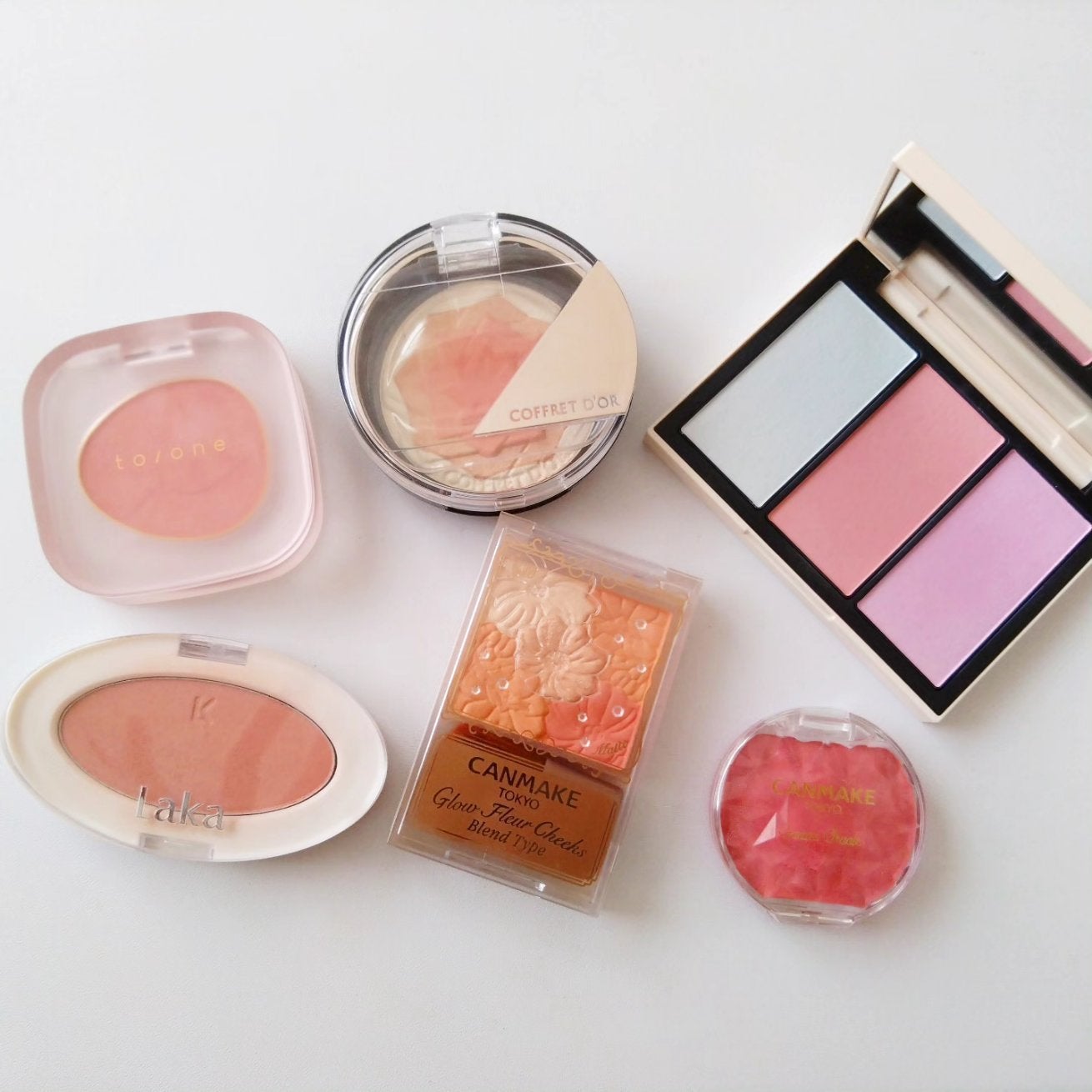 スマイルアップチークスS/コフレドール/パウダーチークを使ったクチコミ(1枚目)