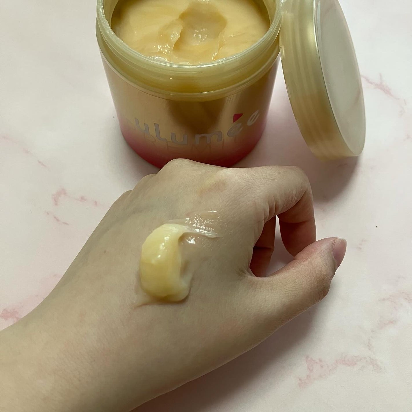 ウルミープレミアム リペアプロテイン ヘアマスク/ulumee/ヘアマスク・ヘアパックを使ったクチコミ(3枚目)