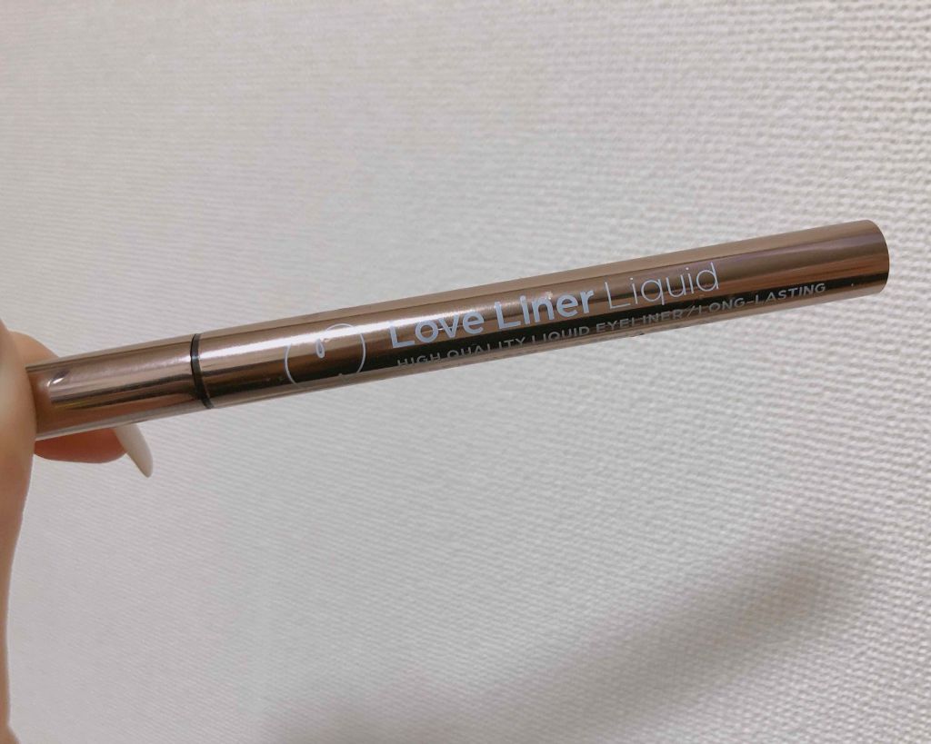 msh(エム・エス・エイチ)
ラブ・ライナー リキッド
ダークブラウン


にじみにくい、落ちにくい、書きやすい。

この子がにじんでるとこ見たことないまじで。落ちない。

このちょっと重めのおかげて書きやすいめちゃくちゃ。
跳ね上げスルス