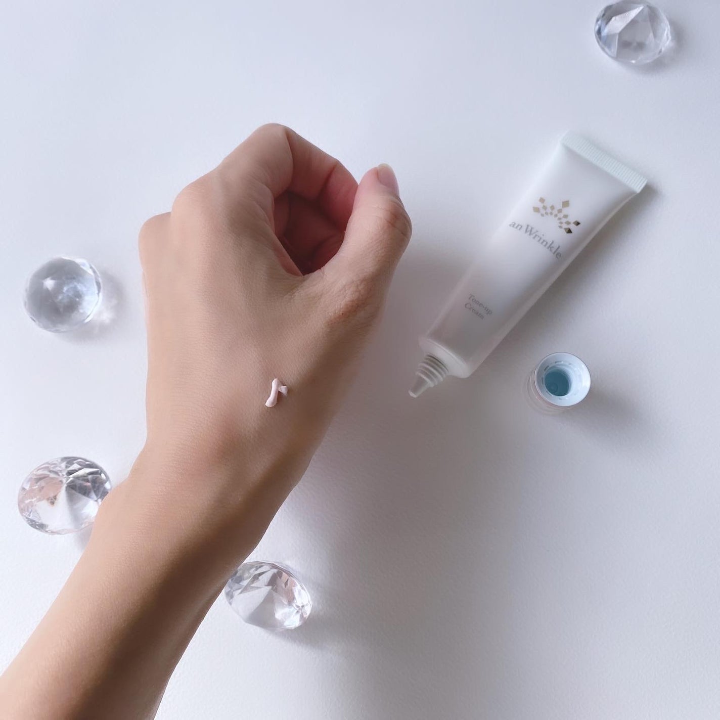 amy on LIPS 「製薬会社と共同開発!アンリンクル🤍特徴🤍✔️有効成分「ナ..」(2枚目)