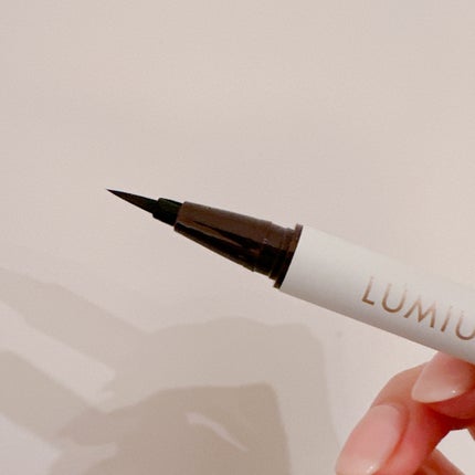 ベルベットライナー/LUMIURGLAS/リキッドアイライナーを使ったクチコミ(2枚目)