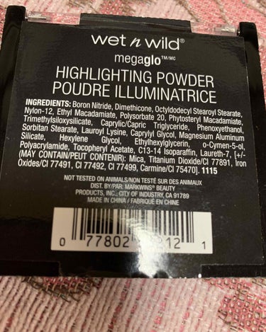 MegaGlo Highlighting Powder/wet 'n' wild/パウダーハイライトを使ったクチコミ（2枚目）