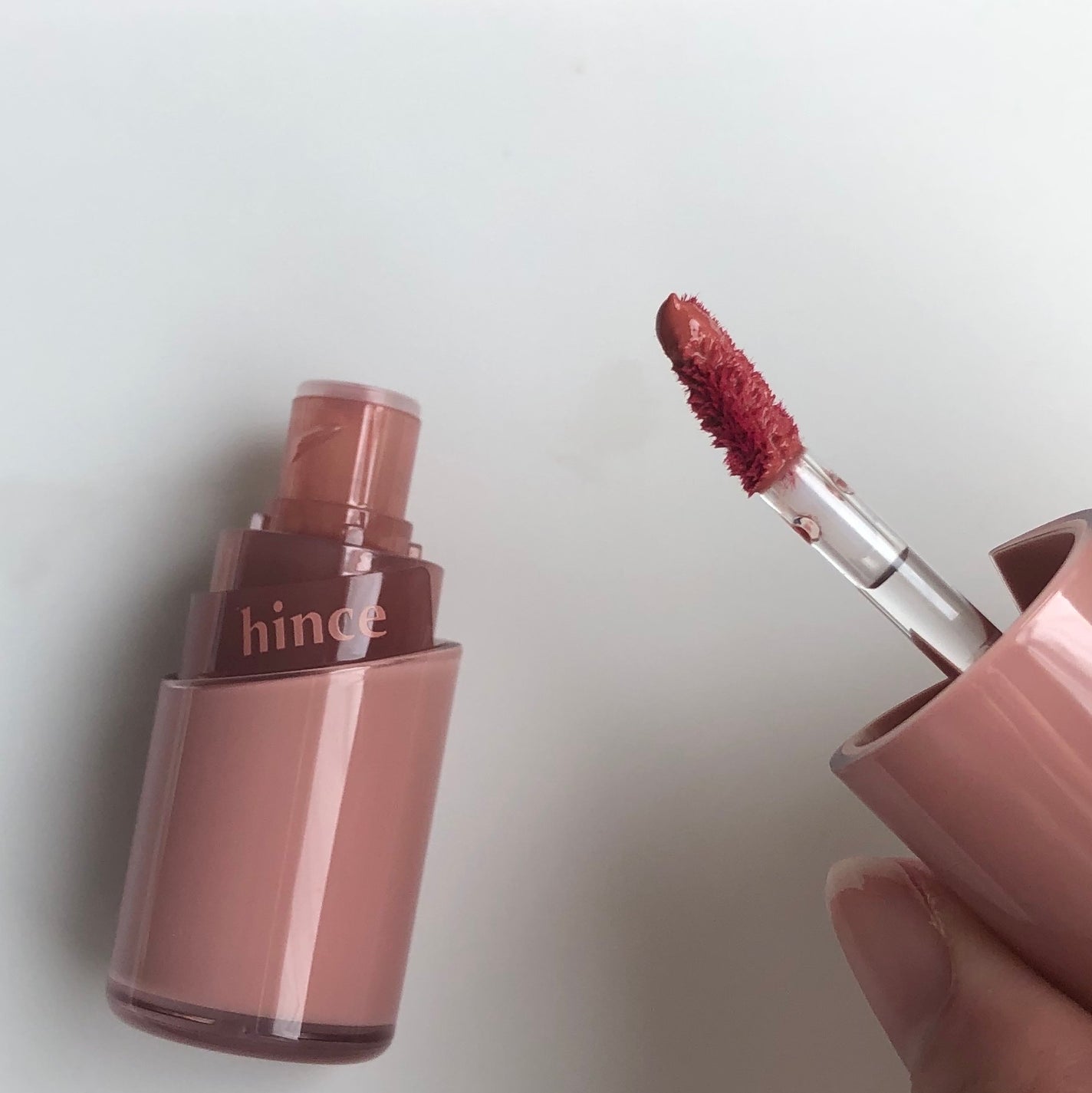 ロウグロウジェルティント/hince/リップティントを使ったクチコミ(2枚目)