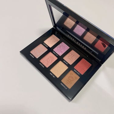 BOBBI BROWN コスモ ユニバース アイシャドウ パレットのクチコミ「BOBBI BROWN♡make

＼オンライン限定／
🟡♫tokidoki🦄♫🟡
コスモ ユ.....」（3枚目）