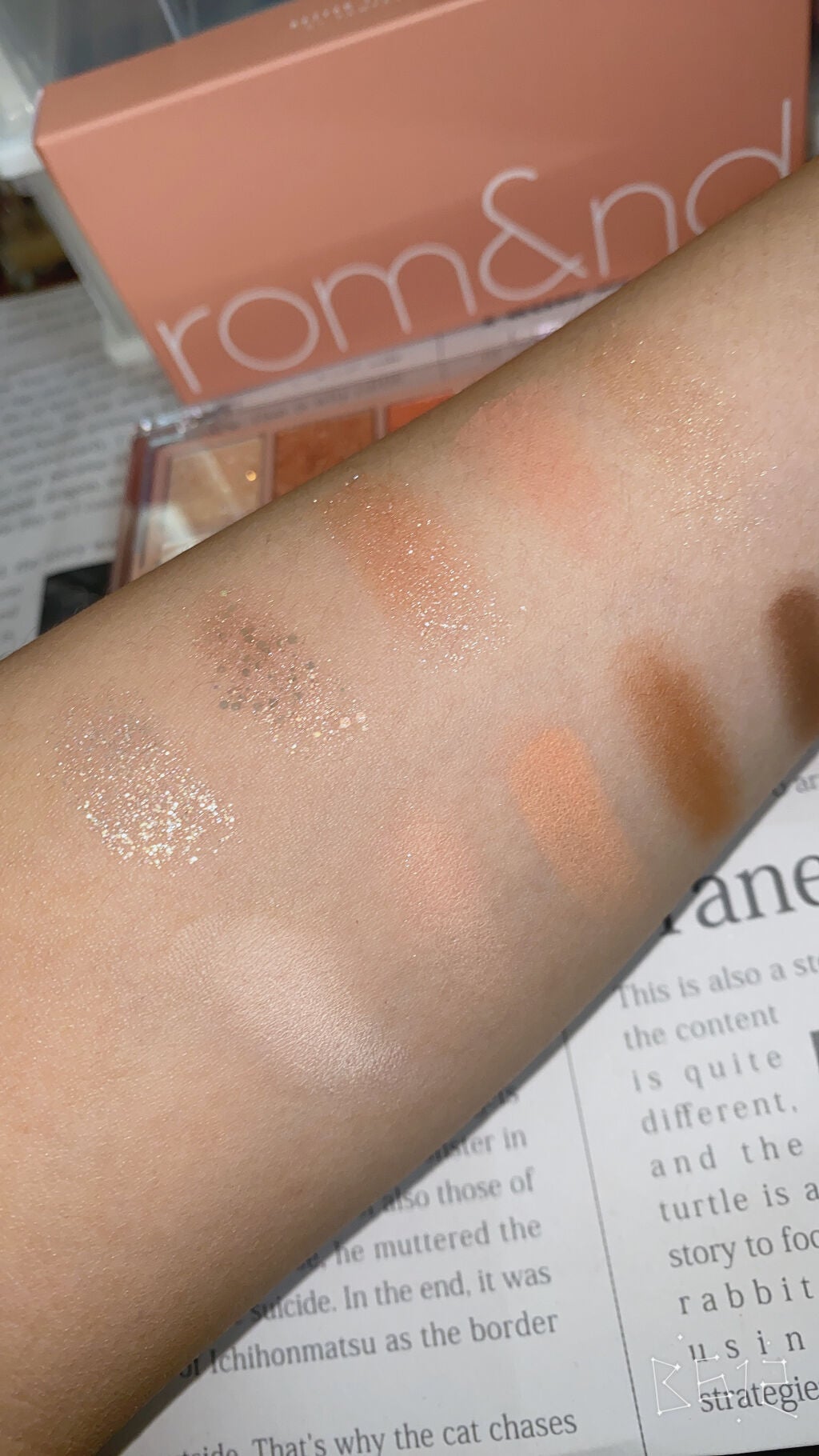 ベターザンパレット/rom&nd/アイシャドウパレットを使ったクチコミ(5枚目)