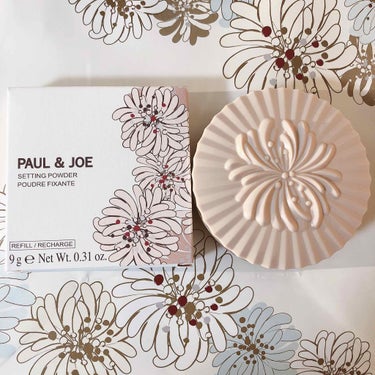 PAUL & JOE BEAUTE セッティング パウダーのクチコミ「♡
♡
[Paul & JOE   setting powder  01]
  ¥5400

.....」（1枚目）