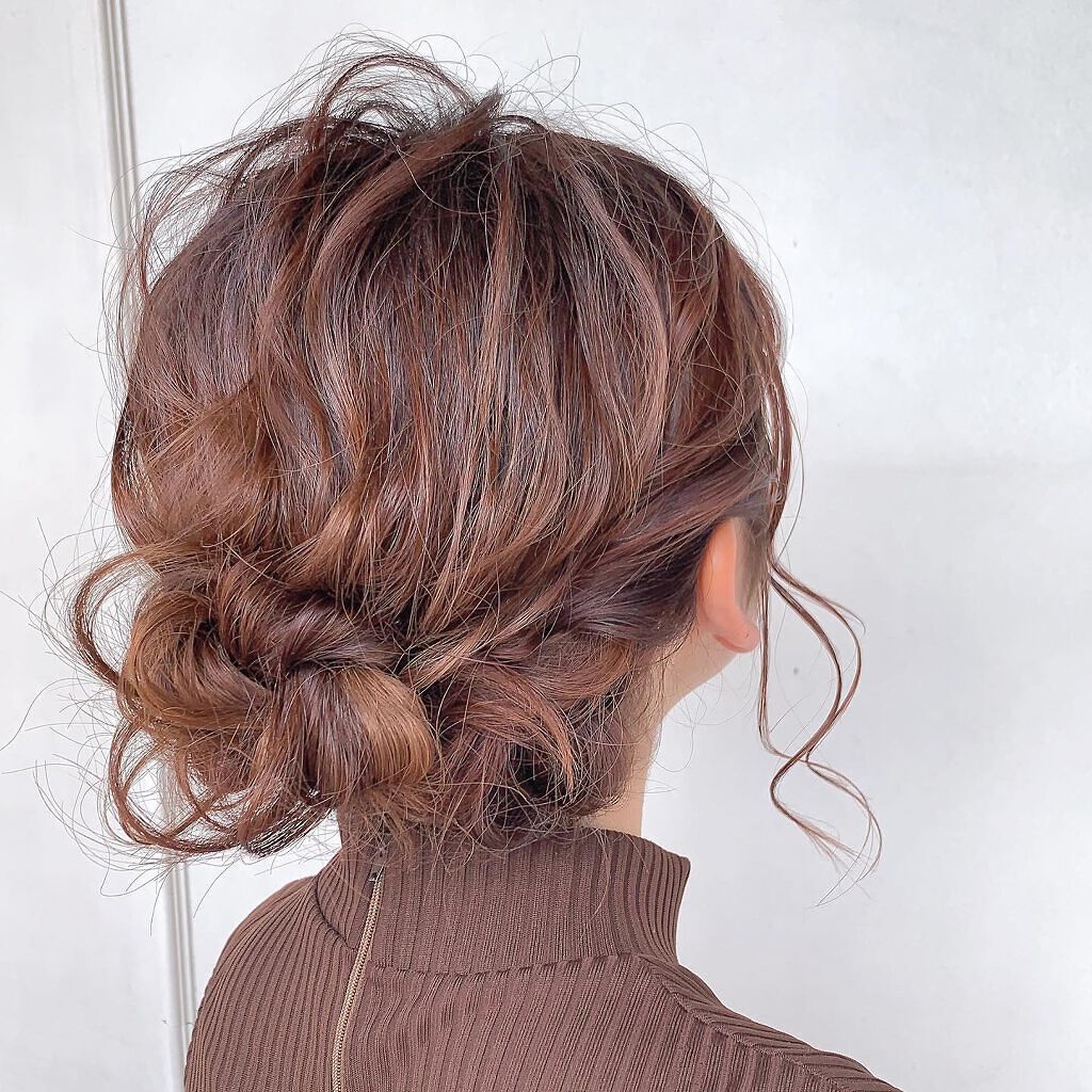 hibiai on LIPS 「.結婚式予定の方が徐々に増えてきました👏💕参列の方のヘアセッ..」(3枚目)