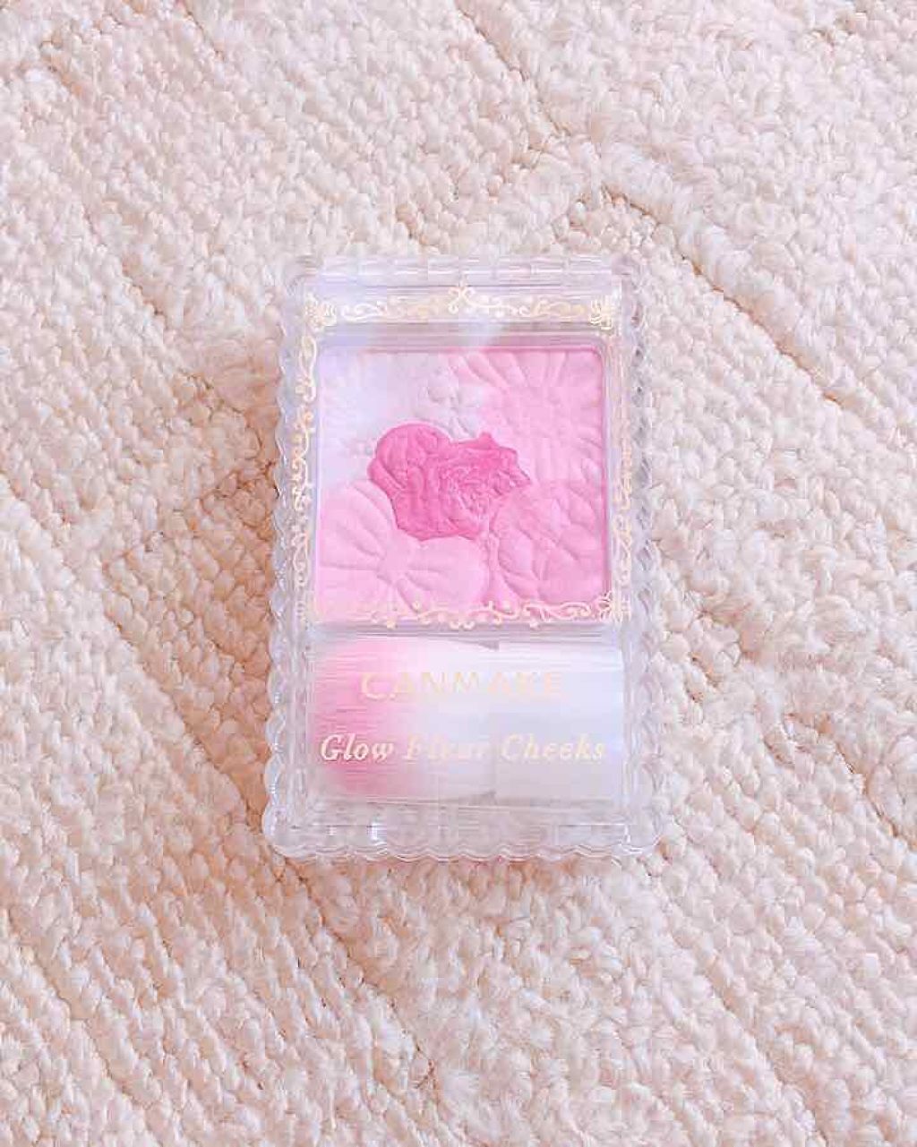 グロウフルールチークス/キャンメイク/パウダーチークを使ったクチコミ（1枚目）
