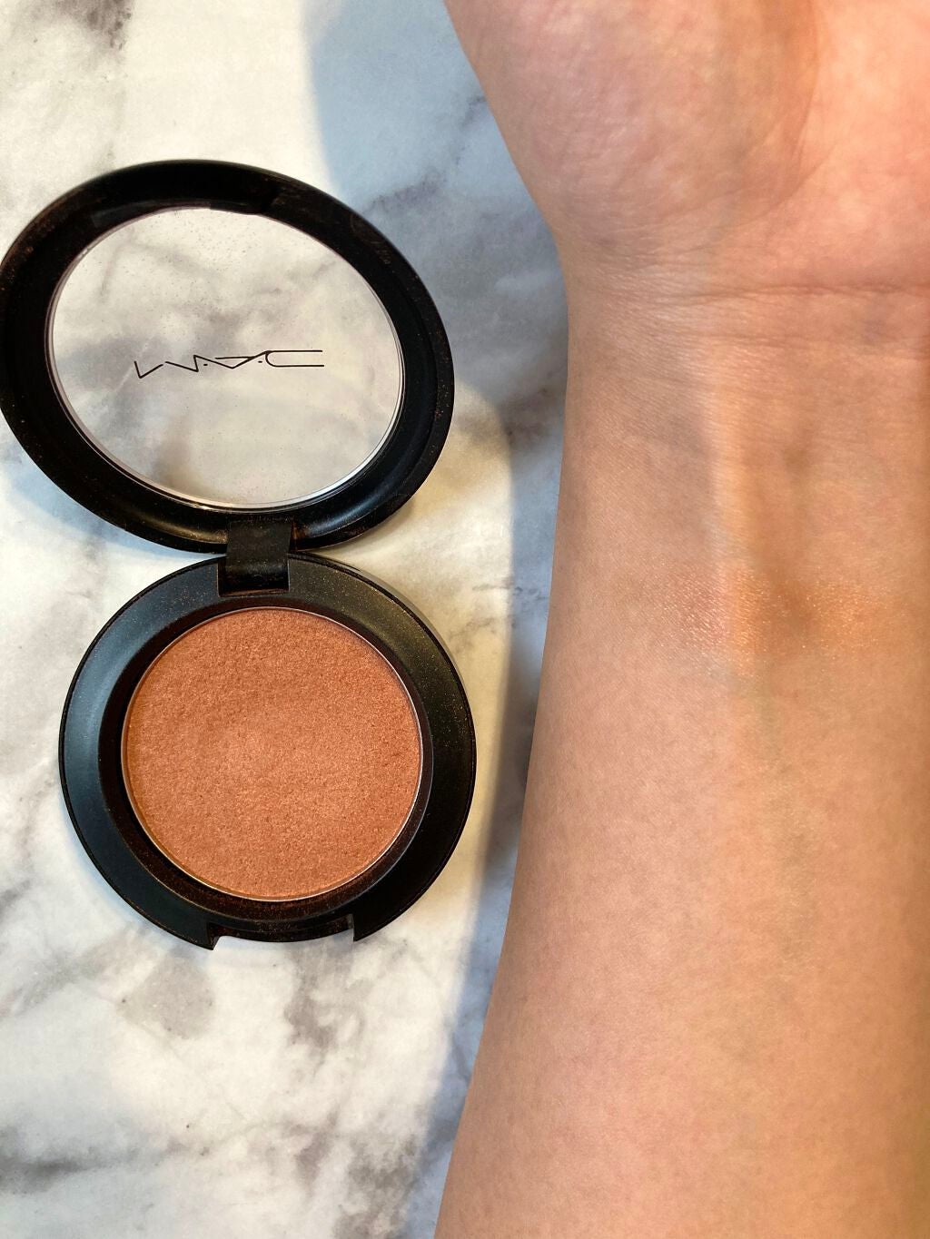 シアトーンブラッシュ/M・A・C/パウダーチークを使ったクチコミ(2枚目)