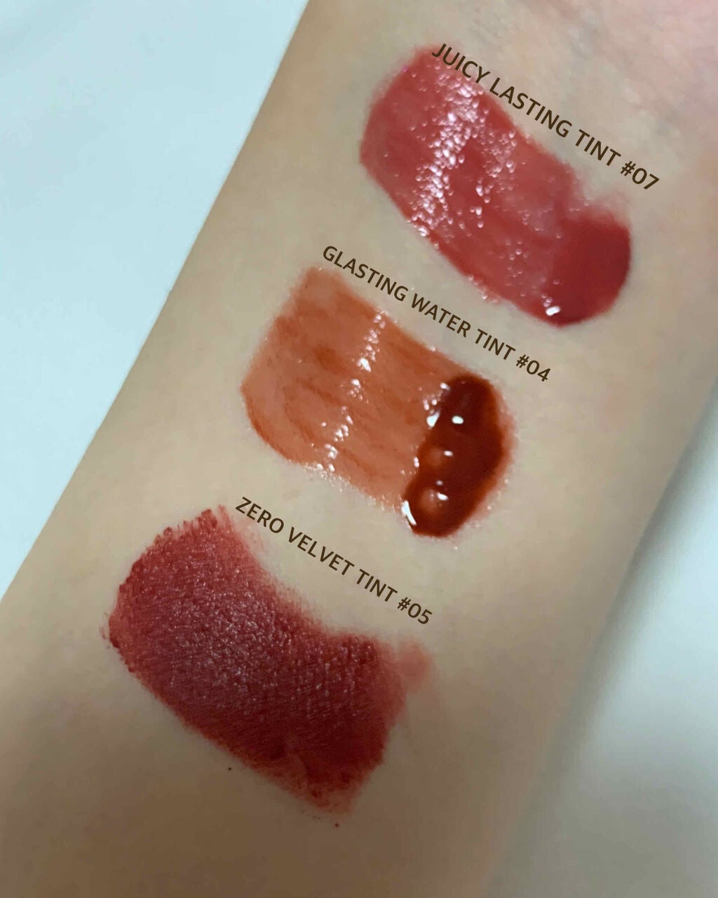 nm on LIPS 「rom&ndJUICYLASTINGTINT#07GLASTI..」(2枚目)