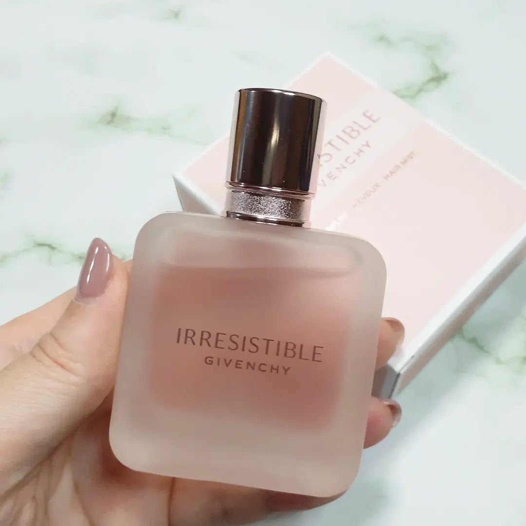 イレジスティブル ヘア ミスト/GIVENCHY/ヘアミストを使ったクチコミ(2枚目)