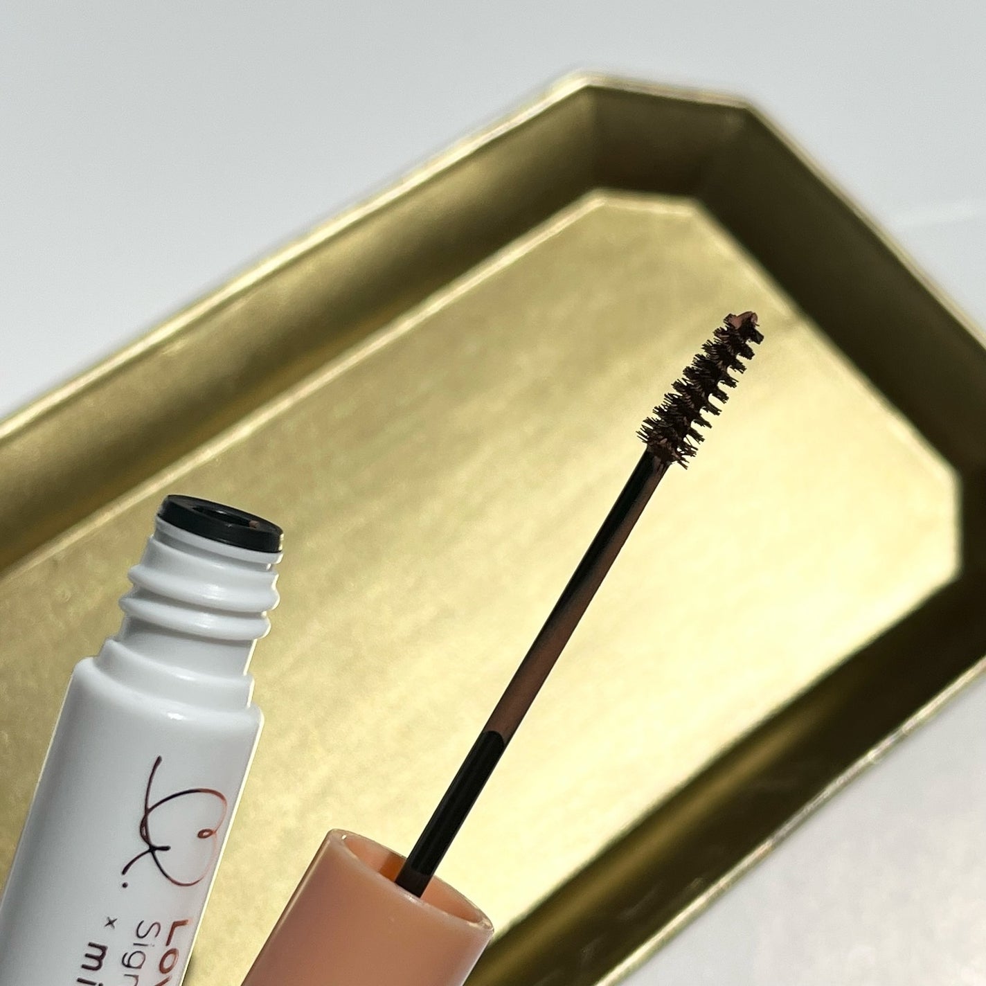 ラブ・ライナー シグネチャーフィットマスカラ MMC2<アイブロウ>/ラブ・ライナー/眉マスカラを使ったクチコミ(2枚目)