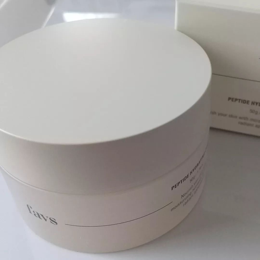 ペプチドハイドレーティングクリーム/favs/フェイスクリームを使ったクチコミ（2枚目）