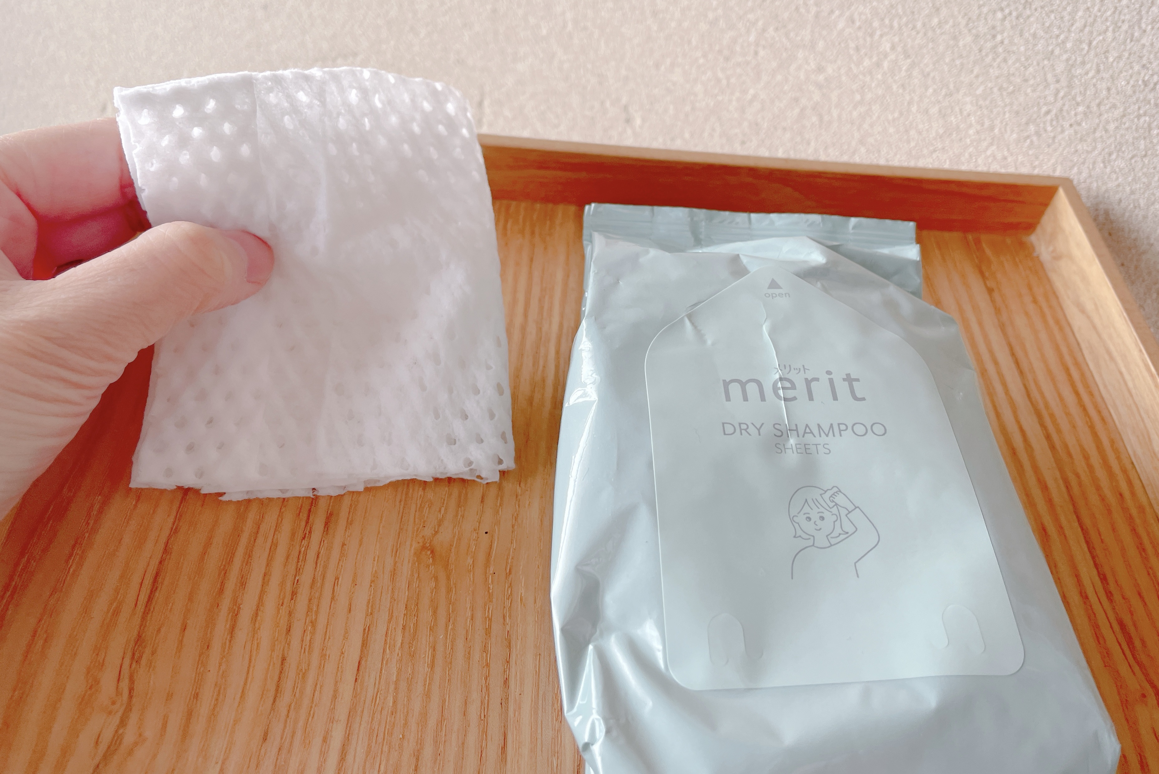 メリット ドライシャンプーシート すっきり爽快タイプ 12枚入り/メリット/ドライシャンプーを使ったクチコミ（3枚目）