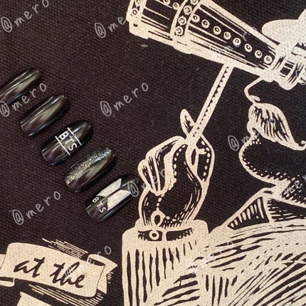 AT濃密グラマラスネイルエナメル/Art Collection/マニキュアを使ったクチコミ(4枚目)