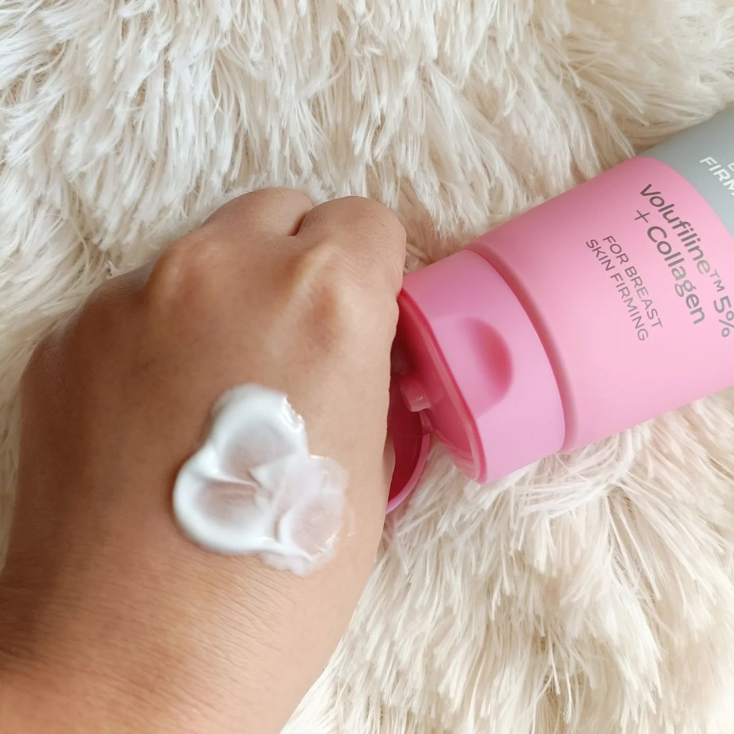 バストビューティーパーミングクリーム/b.clinicx/バストケア・ヒップケアを使ったクチコミ（3枚目）