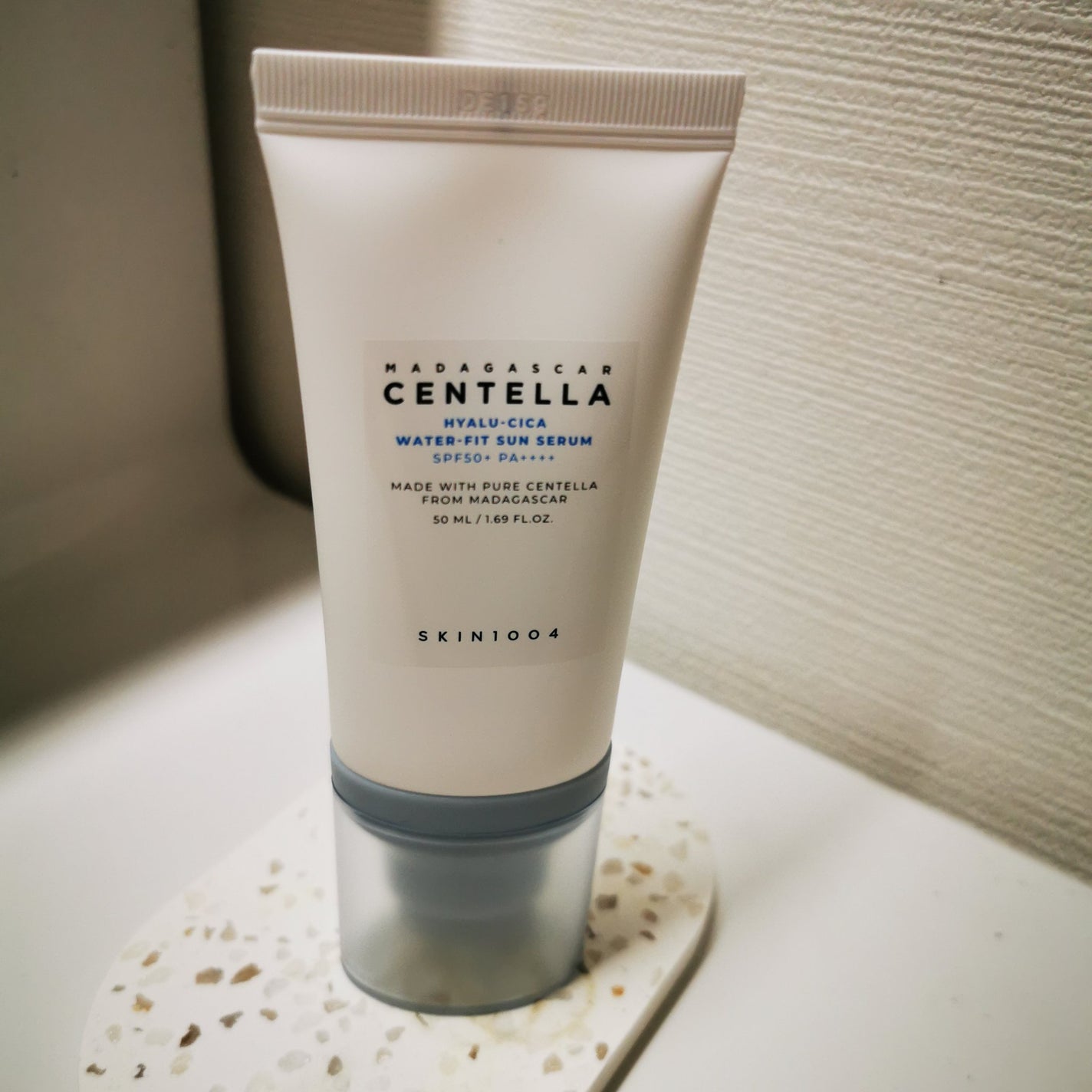 mmiiikk on LIPS 「容器がプッシュタイプで使いやすい。持ち運びに便利なサイズ感です..」(1枚目)