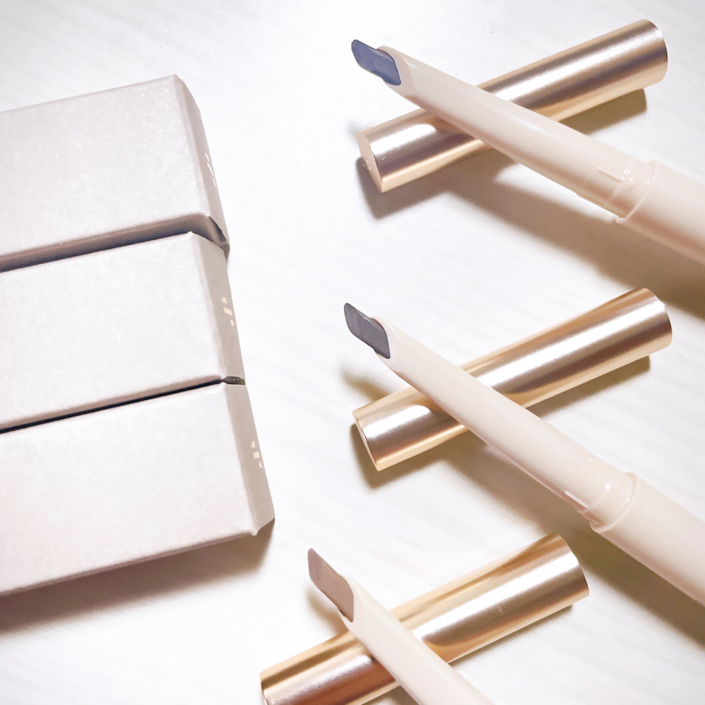 ドット オン ムードエッジ アンド フラットアイブロウ/Heart Percent/アイブロウペンシルを使ったクチコミ(1枚目)