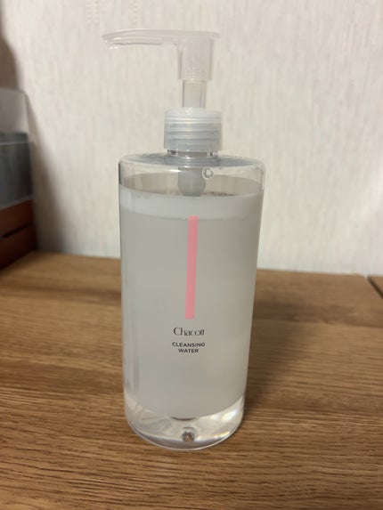 チャコット・コスメティクス クレンジングウォーターのクチコミ「投稿してる皆様、スウォッチご苦労様です。
あたしもアイシャドウ(最近写真使い回してるけど)や.....」(1枚目)