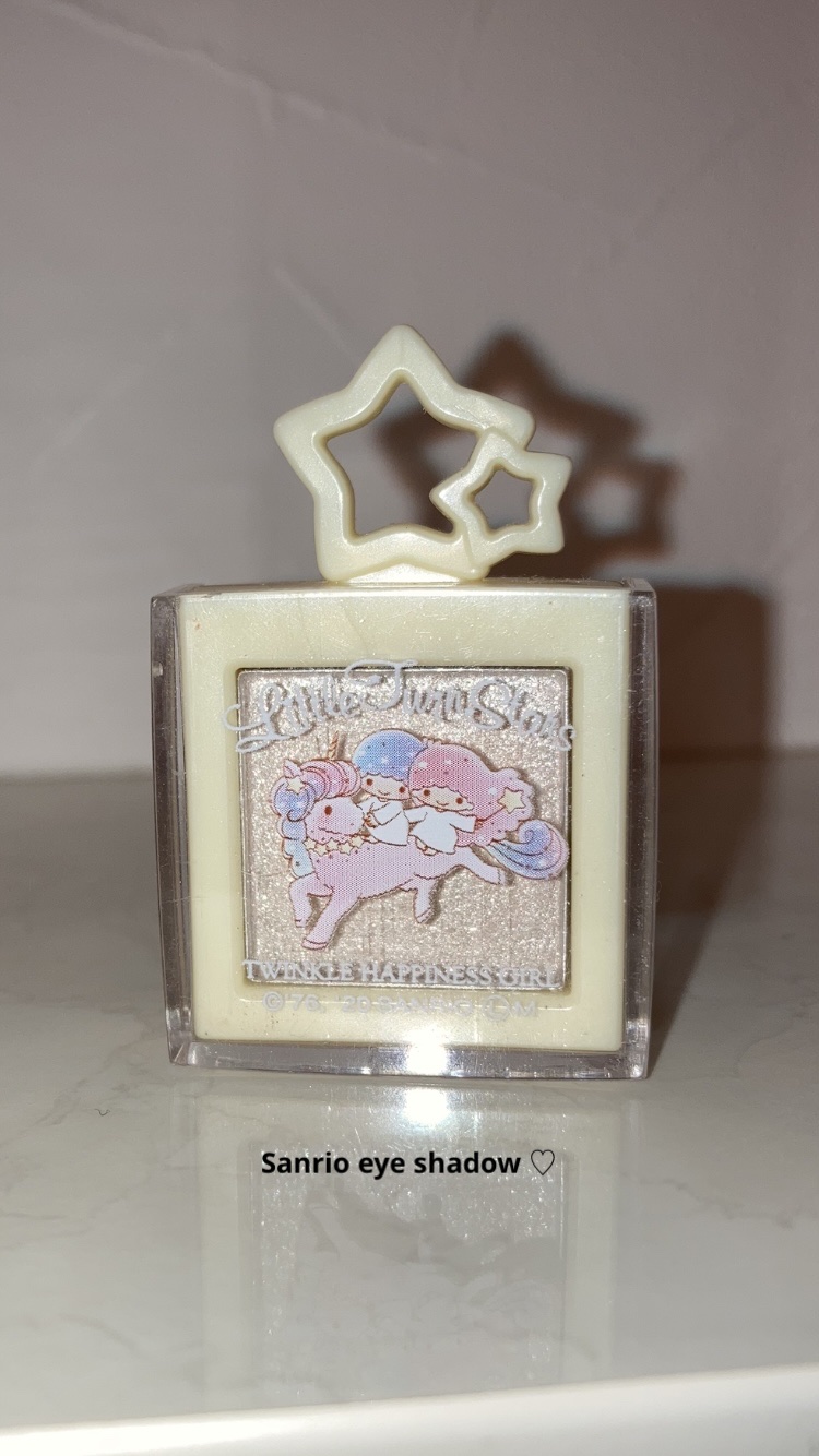 ルミナスシャドウ/セリア/アイシャドウパレットを使ったクチコミ（1枚目）