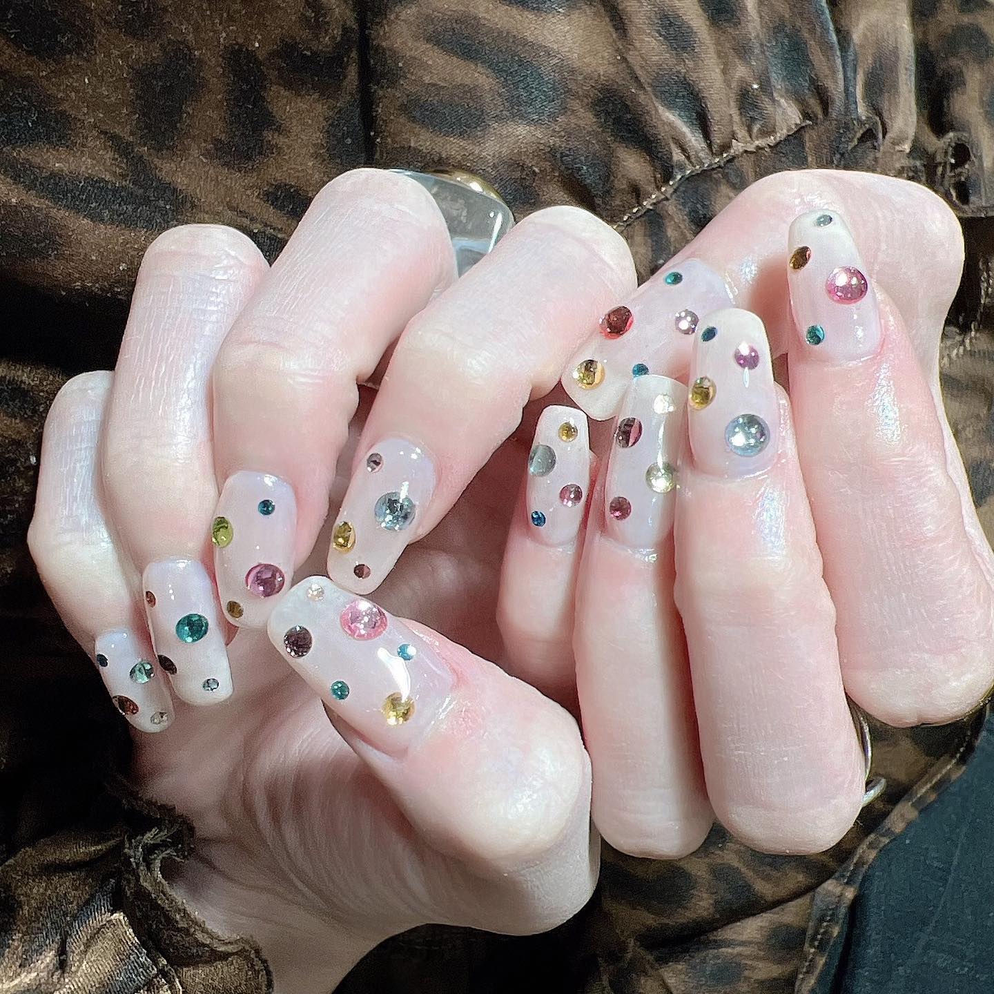 #ネイル,#個性派ネイル,#ヌーディーネイルのネイルデザイン