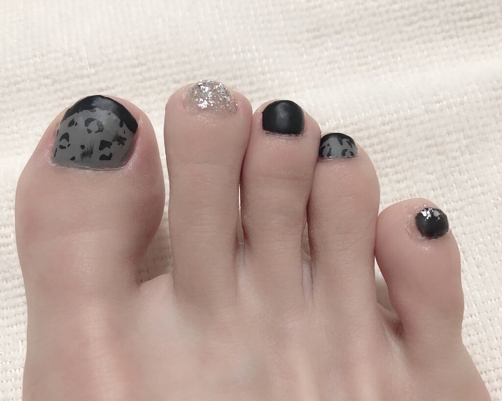 AT ネイルグリッター 03 シルバー/Art Collection/マニキュアを使ったクチコミ（2枚目）