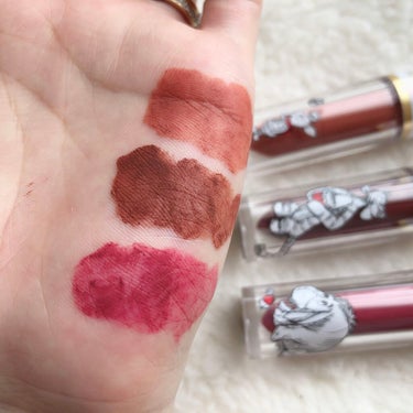 BabyBright ハニーリップ＆チーク ムースティントのクチコミ「可愛いタイコスメ🥺♥️リップ＆チーク💄💋✨
旬顔になれるお洒落な大人カラー3色💁‍♀️♡♡

.....」（3枚目）