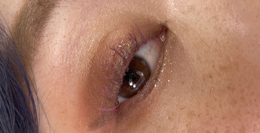 マルチプルーフラスティングマスカラ/DAZZSHOP/マスカラを使ったクチコミ（3枚目）