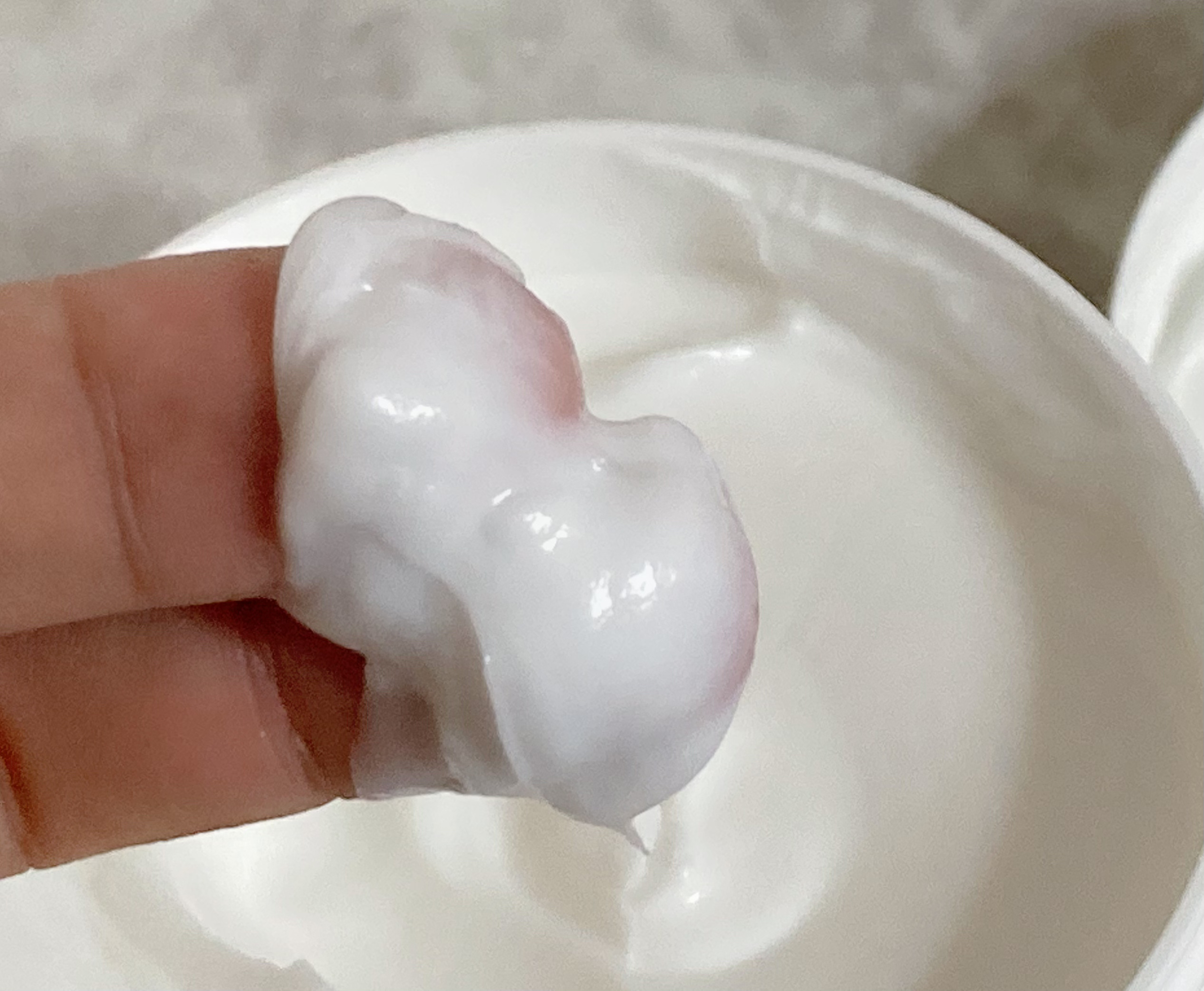 ダヴ クリームボディウォッシュ コンフォートモイスチャー/ダヴ/ボディソープを使ったクチコミ（3枚目）