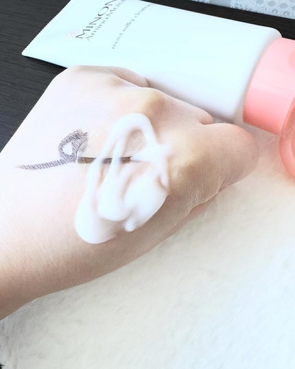 ミノン アミノモイスト モイストミルキィ クレンジング/ミノン/ミルククレンジングを使ったクチコミ(3枚目)