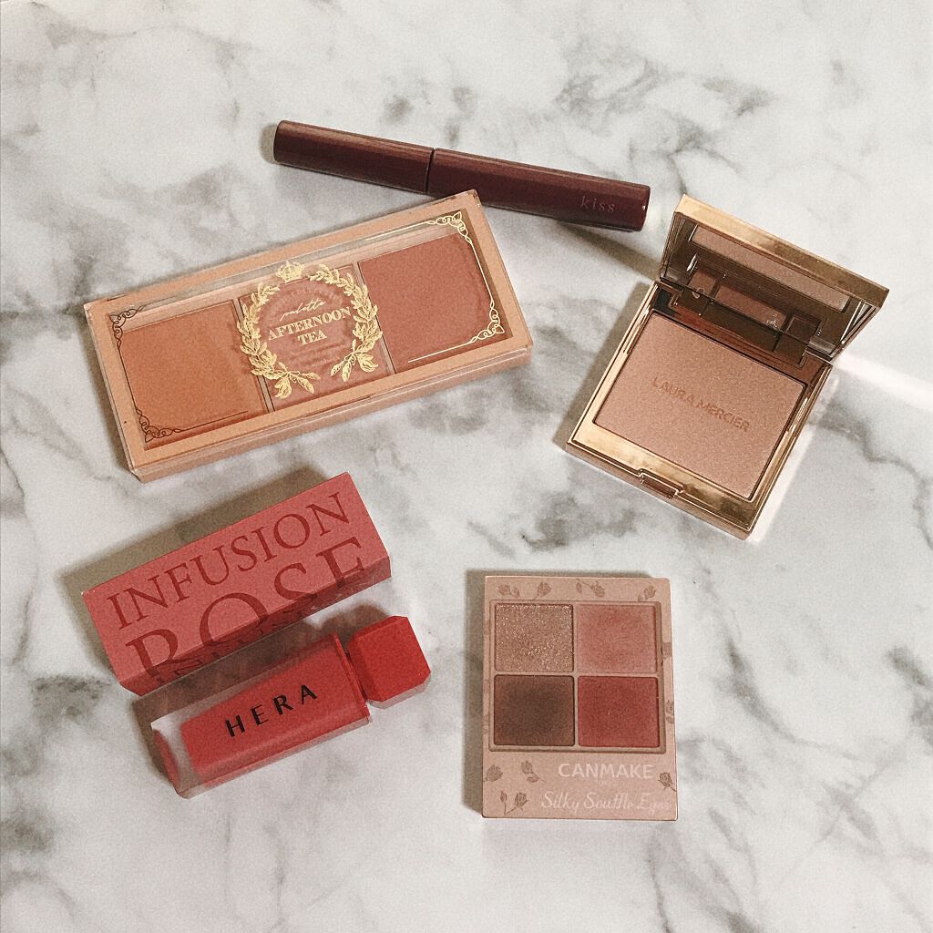 ローズインフュージョンコレクション センシュアルパウダーマット/HERA/リップグロスを使ったクチコミ（2枚目）