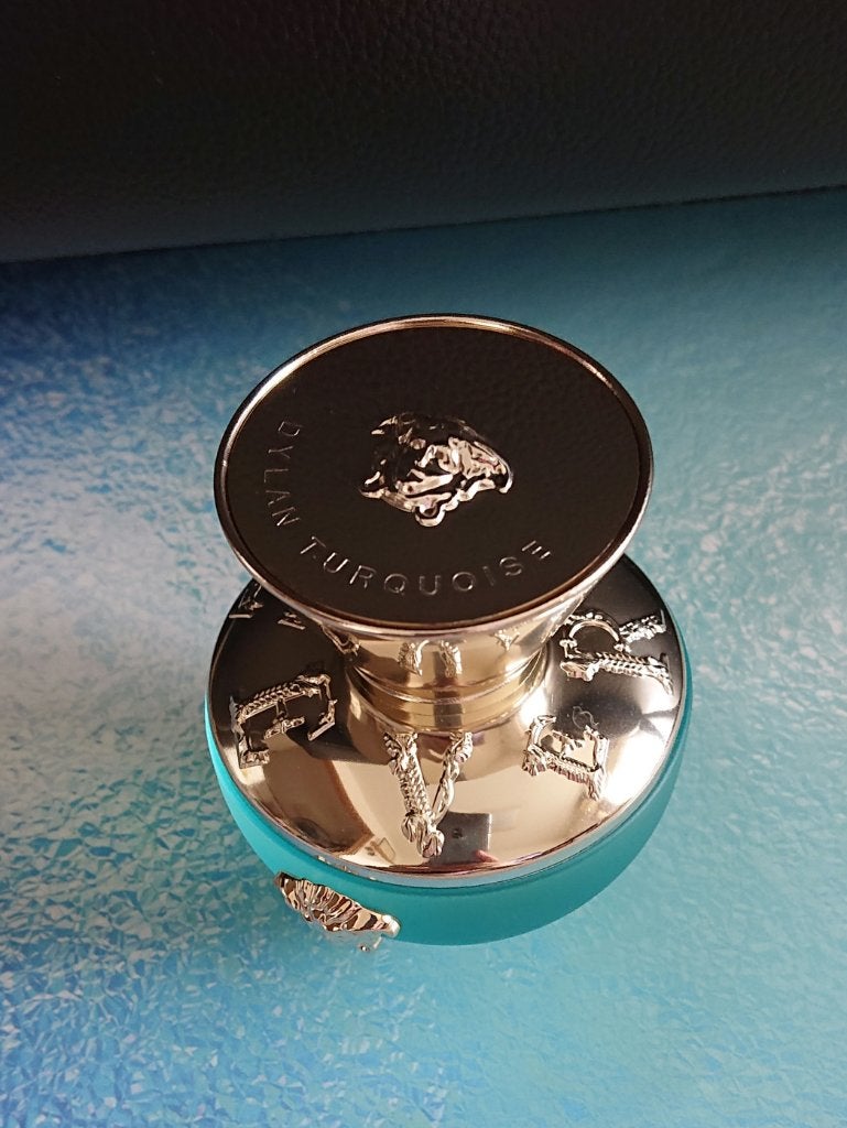 ディラン ターコイズ EDT/VERSACE/香水(レディース)を使ったクチコミ(2枚目)
