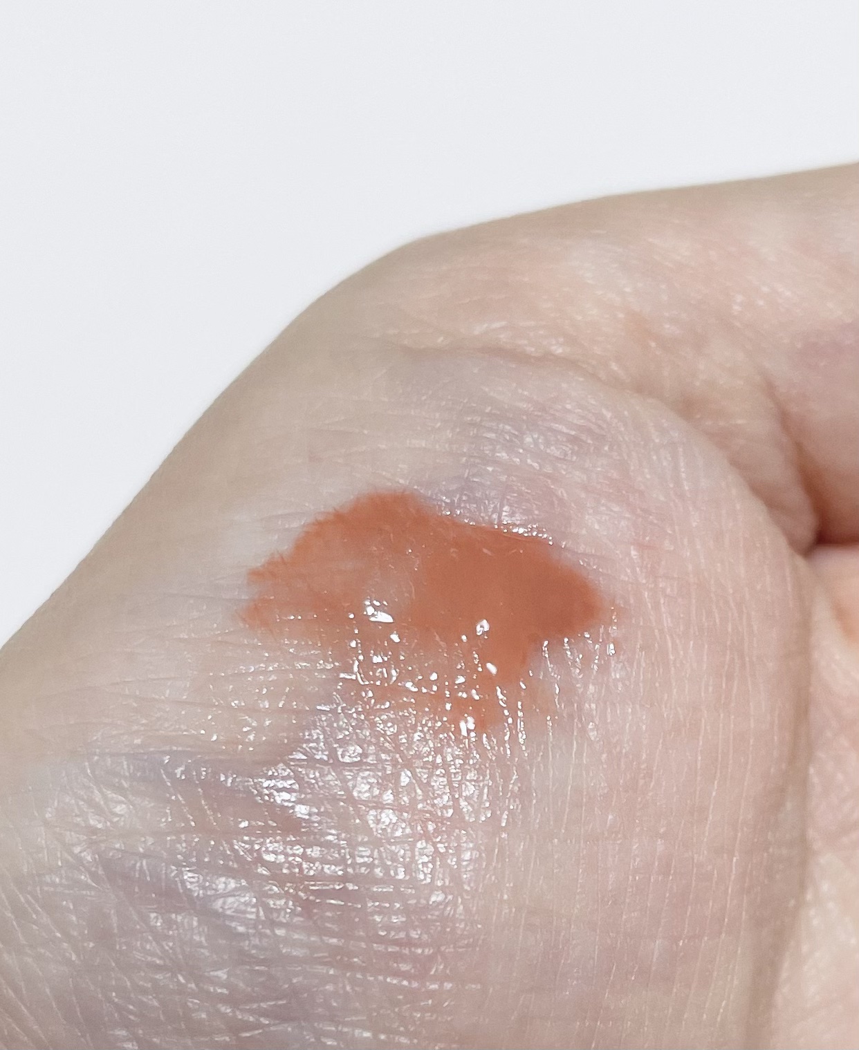 リップガラス ラスト/M・A・C/リップグロスを使ったクチコミ（2枚目）