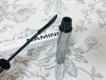 NAMING. ネーミング タッチアップ ラッシュメーカーのクチコミ「NAMING.
TOUCH-UP LASH MAKER
BKR01 Black

Qoo10メ.....」（2枚目）