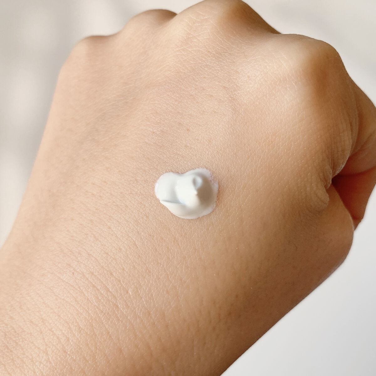 DR.PEPTI ブルーセレニティーUVサンスクリーンのクチコミ「\ 綺麗な仕上がりになる日焼け止め💙/


⌇DR.PEPTI (@drpepti_jp )
.....」（2枚目）