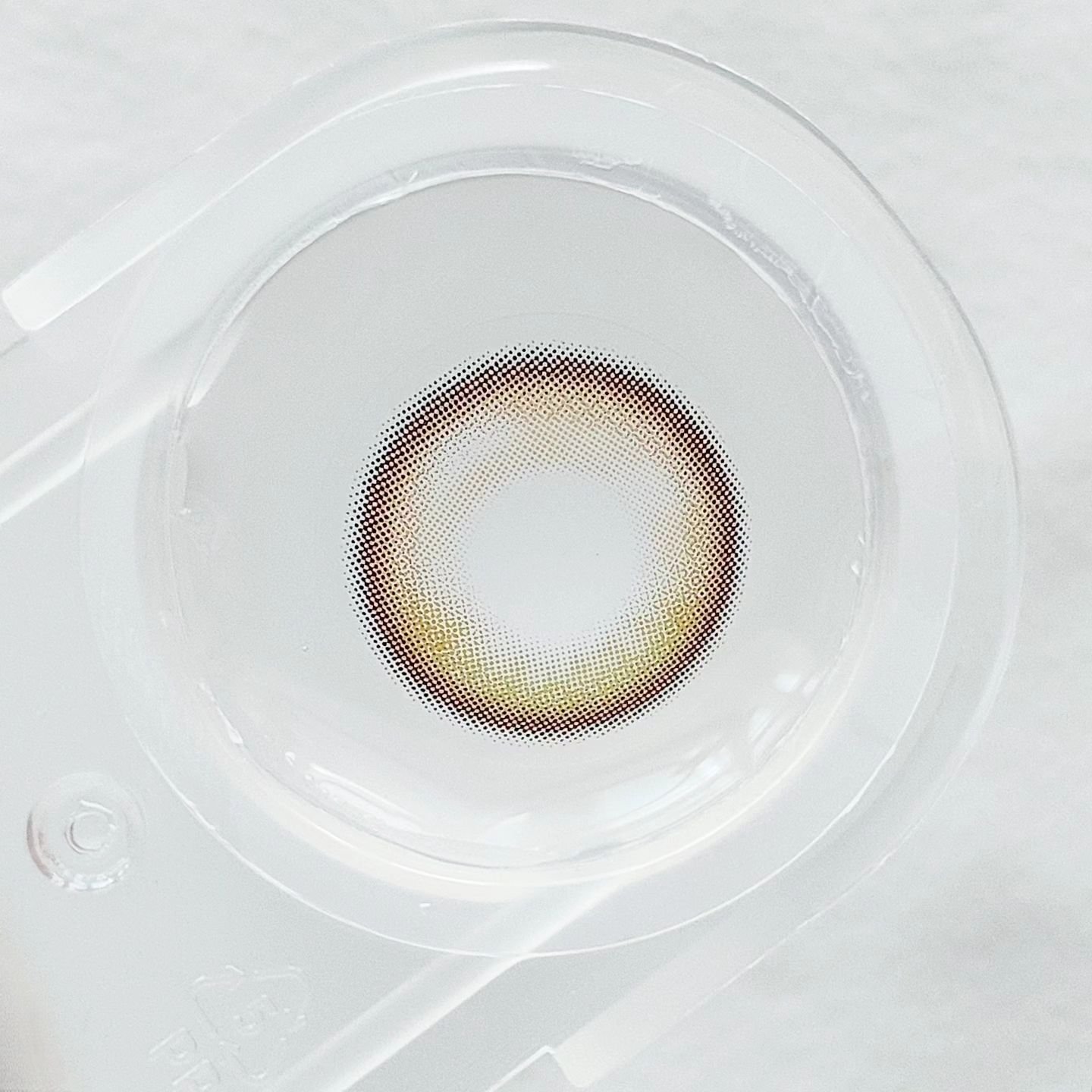 Glowy 1day/OLENS/ワンデー（１DAY）カラコンを使ったクチコミ（2枚目）