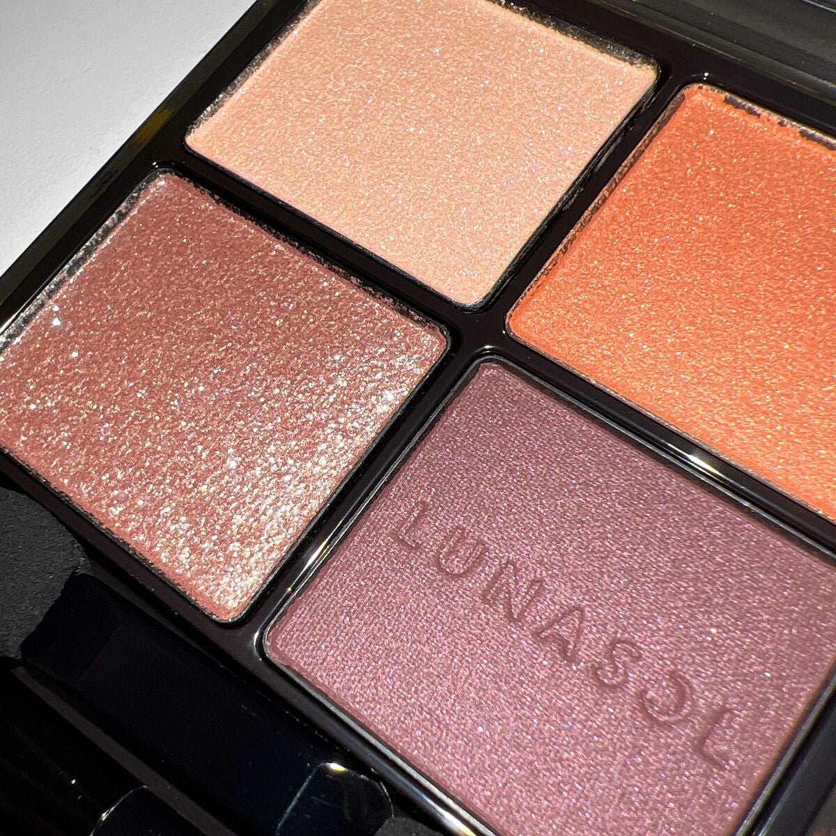 アイカラーレーション/LUNASOL/アイシャドウパレットを使ったクチコミ(2枚目)