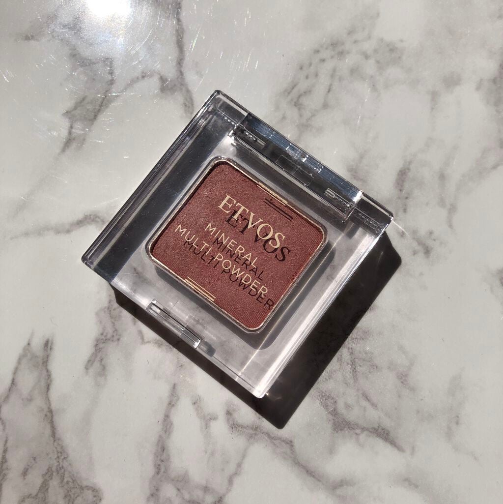 Narumi on LIPS 「エトヴォスミネラルマルチパウダー#トープピンクチーク、アイメイ..」(1枚目)